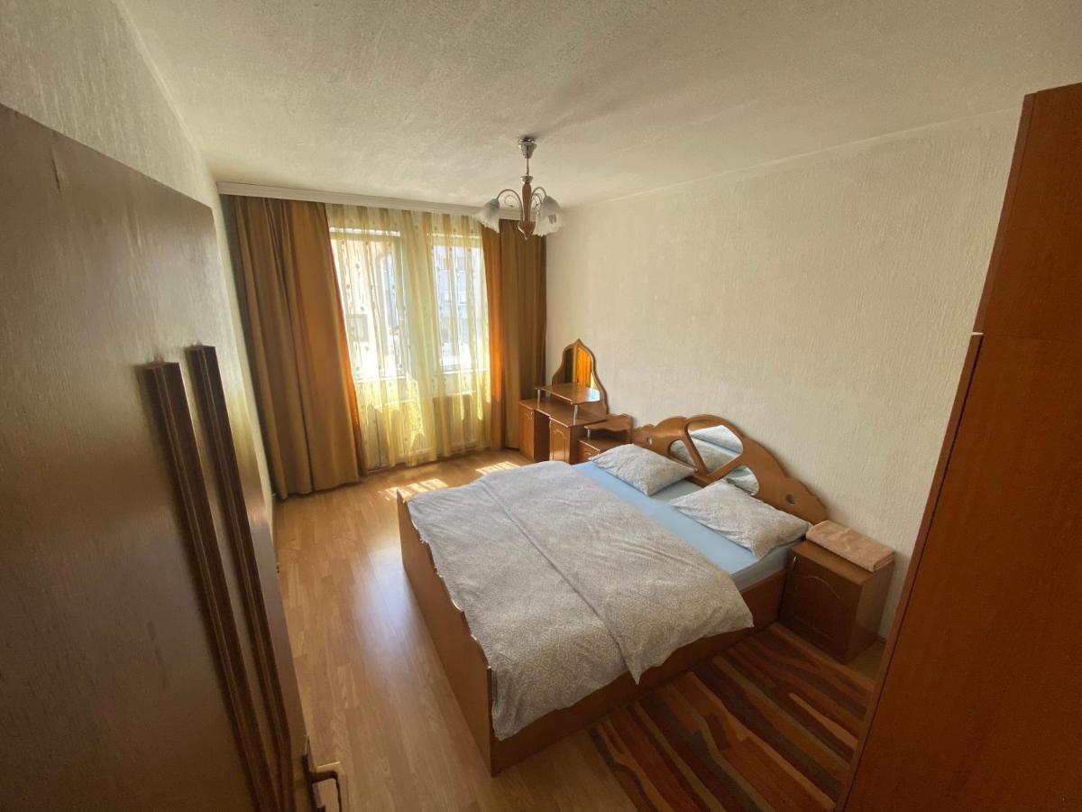 Cima Apartment Prishtine Bagian luar foto