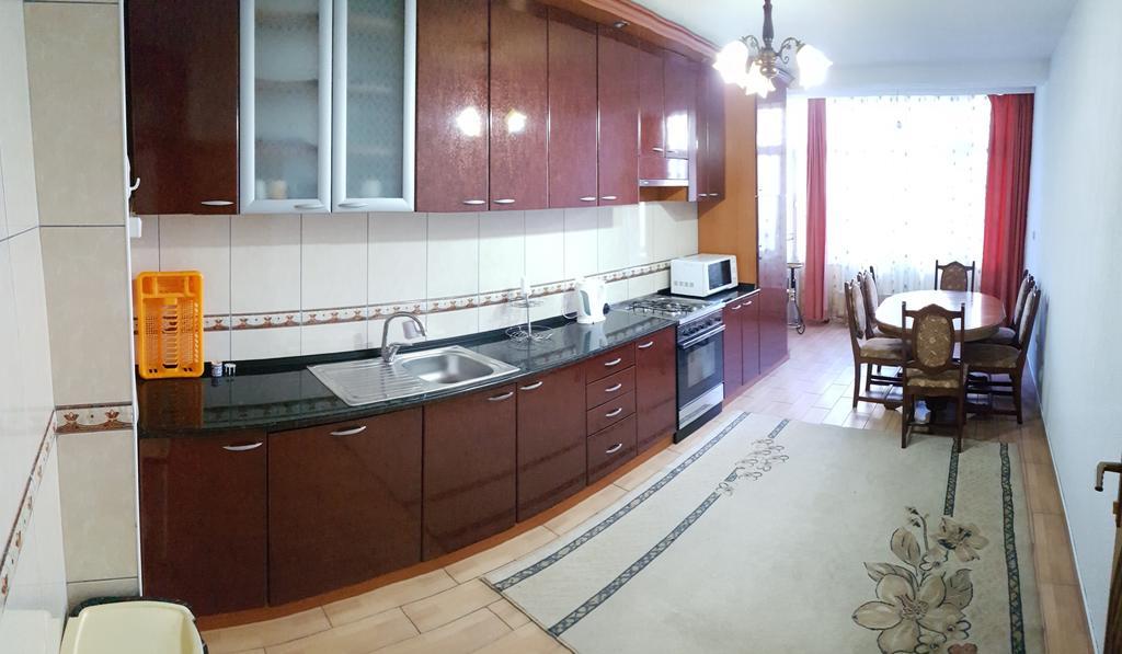 Cima Apartment Prishtine Bagian luar foto