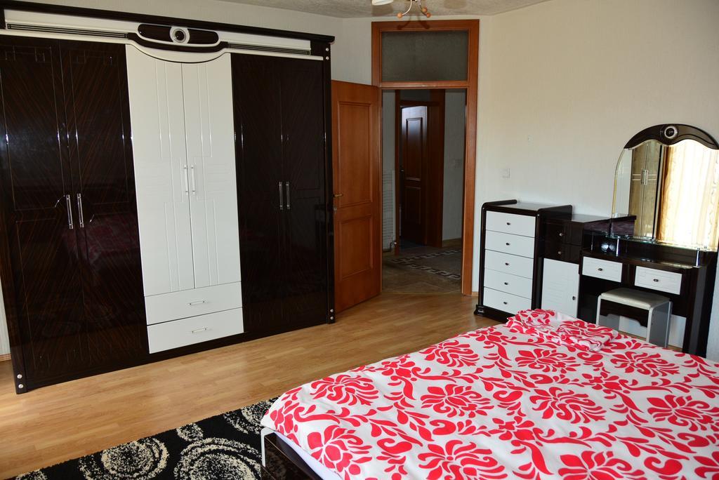 Cima Apartment Prishtine Bagian luar foto